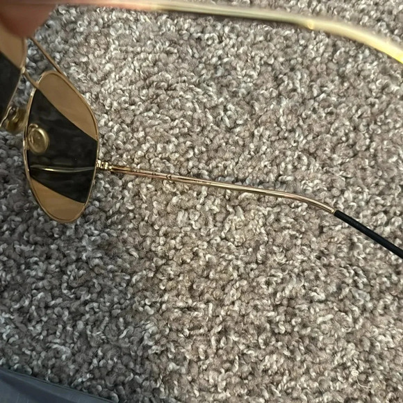 Christian Dior 2 toned mirror aviator sunglasses - Picture 3 of 3